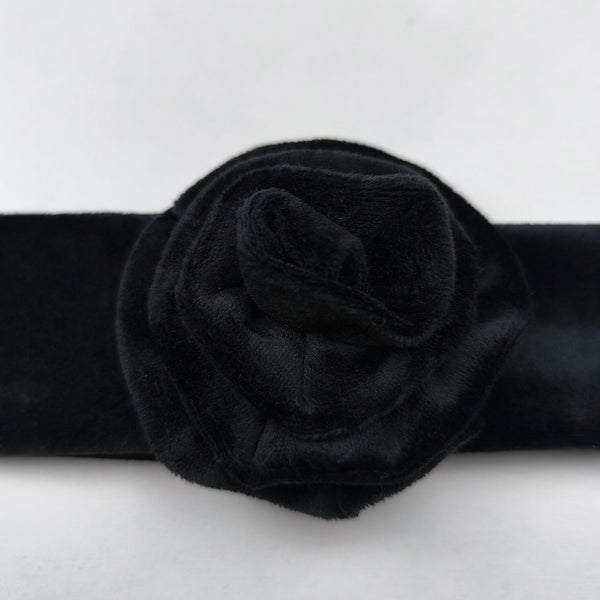 Κορδέλα βρεφική βελουτέ λουλούδι μαύρη