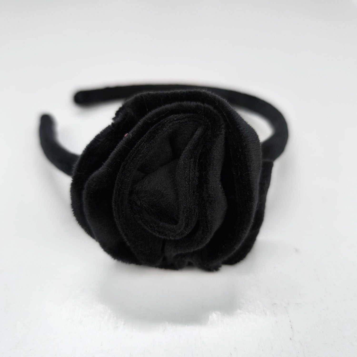 Στέκα βελουτέ λουλούδι μαύρο