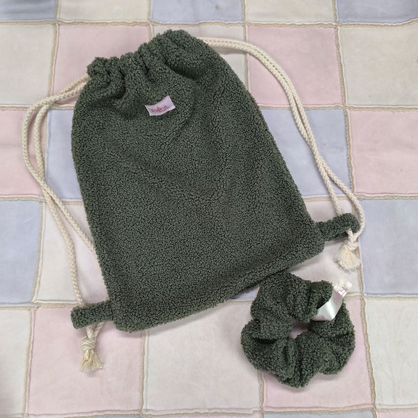 Σακίδιο λούτρινο χακί