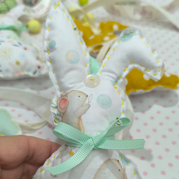 Χαριτωμένα λαγουδάκια- στολίδια